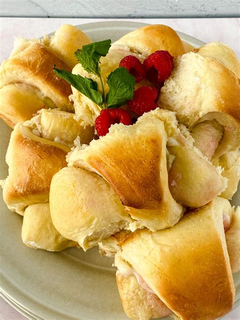 Raspberry Cream Cheese Crescent Rolls Scrambled Chefs