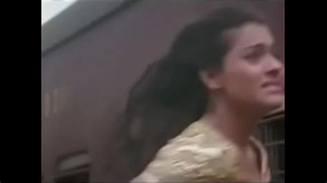 Kajol Big Boobs Bouncing