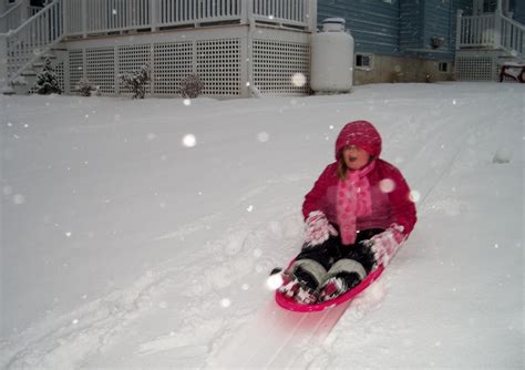 A Guide To Snow Tubing Sledding In Utah Artofit