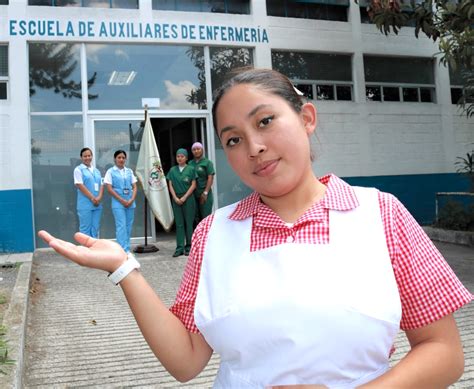 El Igss Abre Convocatoria Para Estudiar El Curso De Auxiliar De