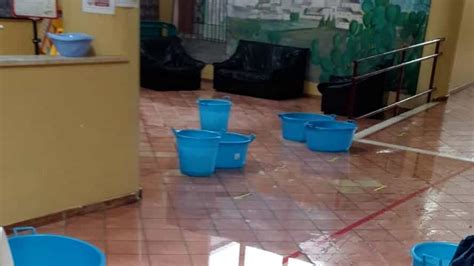 Piove Dentro La Scuola Elementare I Consiglieri Comunali Pd Chiedono