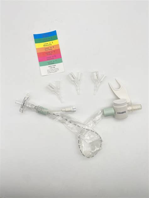 Sterile Medical Grade PVC Closed Suction Catheter System For