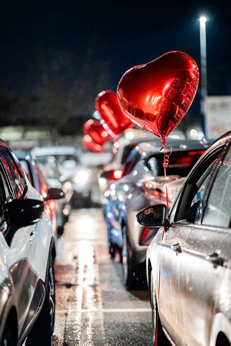 Za Valentinovo Na Drive In Hitre Zmenke V Centru Vi