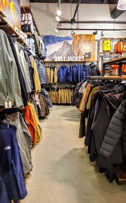 The North Face Philadelphia Premium Outlets Updated January