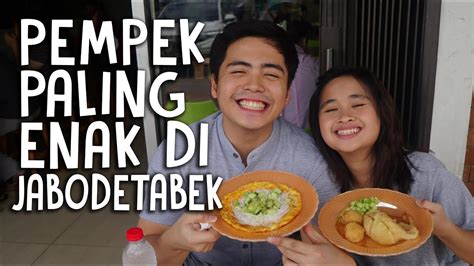 Makan Pempek Dapet Gratis Minum Dan Kerupuk Kucar Youtube