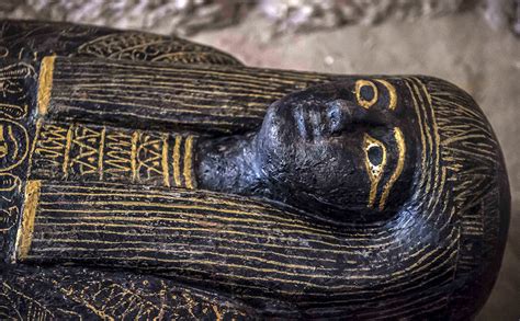 In Pictures Egyptian Archaeologists Unveils Ancient Tomb And