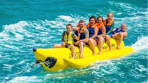 Banana Boat Ride Qatar Dance Along With The Waves