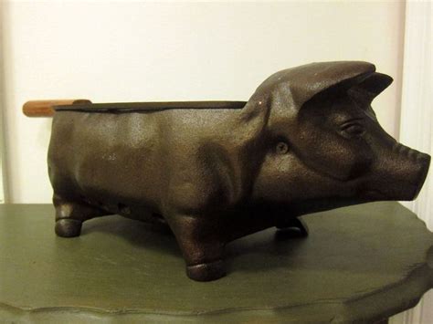 Cast Iron Pig Piggy Hog Table Top Charcoal Hibachi Bbq Grill Cracker