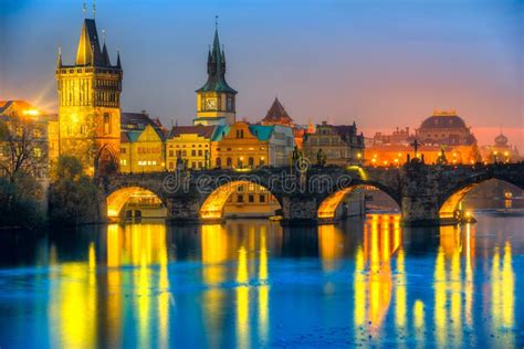 Mala Strana Observation Tower Charles Bridge Praga Foto De Stock