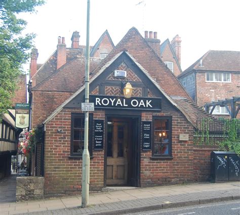 The Royal Oak Bar Winchester