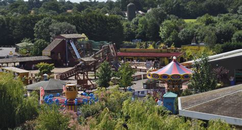 Crealy Theme Park And Resort Uk