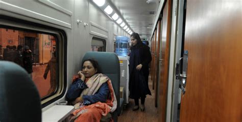 Pakistan Serves Up First Class Rail Luxury Pakistan Dawn