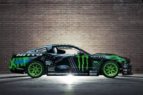 Vaughn Gittin Jr. unveils 845-horsepower 2014 Mustang RTR for 2013 Formula Drift season ...