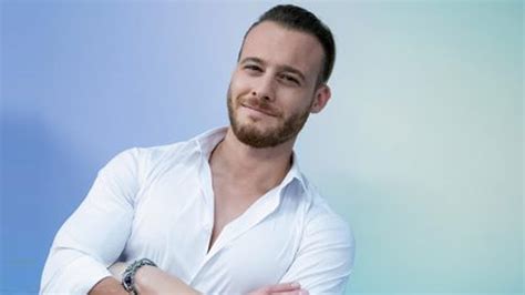 Intervista a Kerem Bürsin per il programma televisivo Verissimo blog