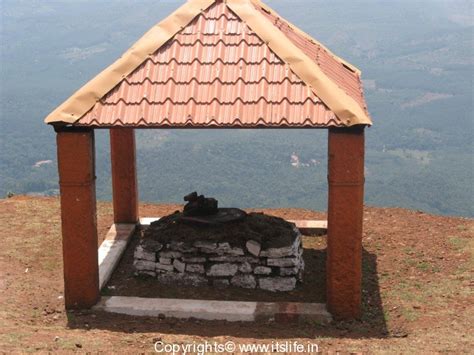 Mullayanagiri | Chikkamagaluru | Karnataka Tourism | Highest Peak