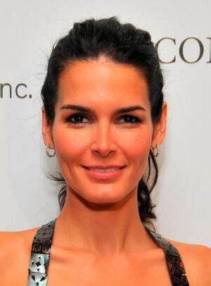 Angie Harmon Biography | Fandango