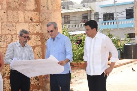 Presidente Luis Abinader Supervisa Trabajos De Embellecimiento En La