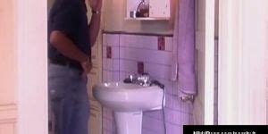 Pet Nikki Benz Is Pussy Fucked Spied On By Peep Porn Videos