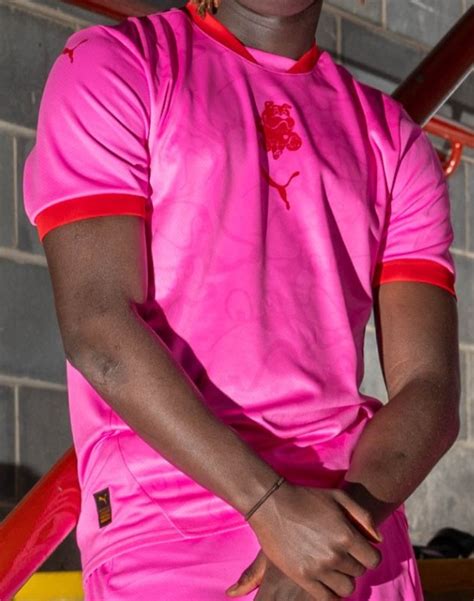 Barnsley 2024 25 Third Kit