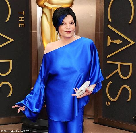 Liza Minnellis Broken Back Stopped Joan Rivers Funeral Appearance