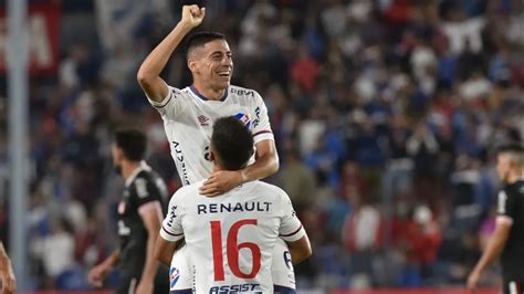 Nacional 3 River Plate 0 Con El Librito De Gutiérrez El Tricolor Goleó Y Está A Dos De