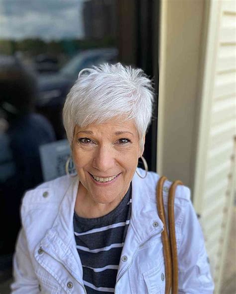30 trendy short haircuts for older women with fine hair to boost volume