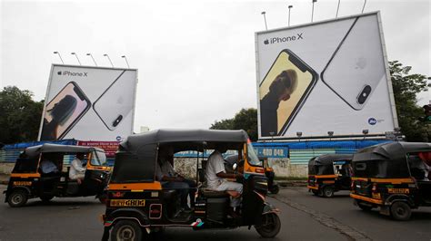 A Foxconn deal will bring 100,000 jobs to India