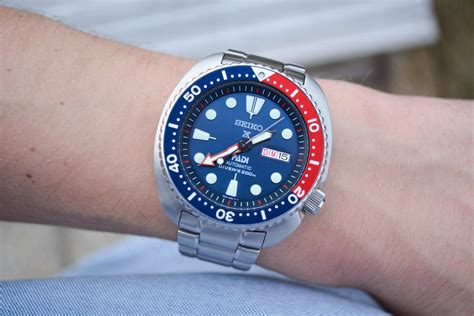 Une Journ E Avec La Seiko Prospex Automatic Diver Pepsi Le Petit Poussoir