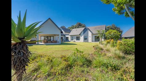 Upmarket House For Sale In Cotswold Downs Estate Youtube