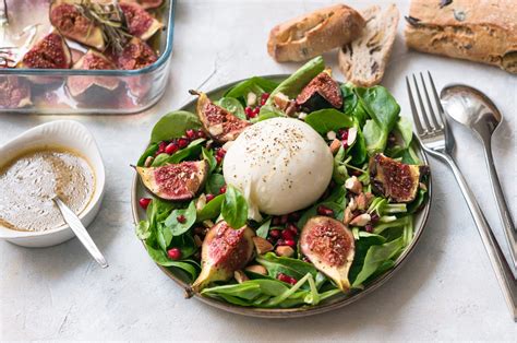 Salat mit gerösteten Feigen und Burrata La Cuisine de Géraldine