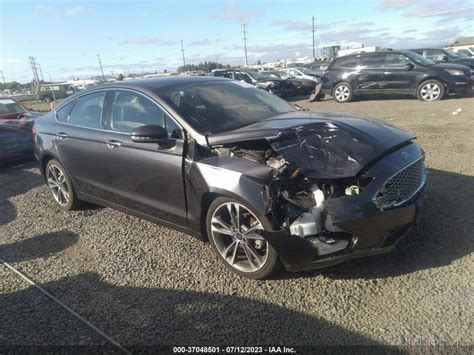 Report 3fa6p0d93lr117435 Ford Fusion 2020 Gray Gasoline Price And Damage History