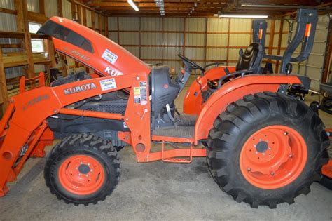 Kubota L W La Loader Sundgren Realty Inc