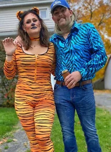 75 Couples Halloween Costume Ideas Updated For 2022 Artofit