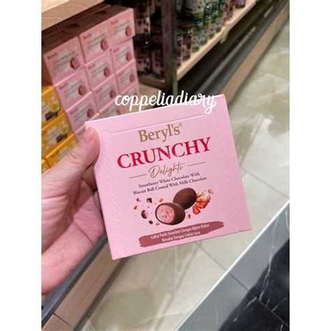 Jual BERYLS Chocolate Malaysia Halal Bpop Crunchy Delights Strawberry