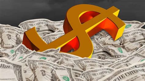 Economist Peter Schiff Warns Of Us Dollar Crisis And Catastrophic End