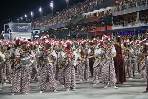 Fotos Desfile Da Unidos De Bangu No Carnaval Carnavalesco