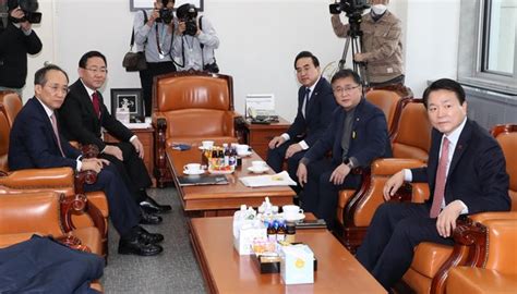 국회 선진화 이후 첫 정기국회 회기내 예산안 처리 불발 네이트 뉴스