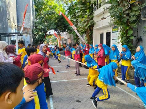 Lomba Tarik Tambang Sekolah Ini Jadi Meriah Pwmuco Portal Berkemajuan