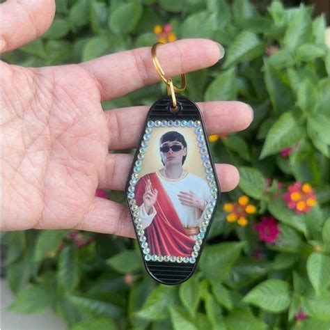 Peso Pluma Santo Peso Pluma Motel Key Chain Doble P Peso Pluma Key