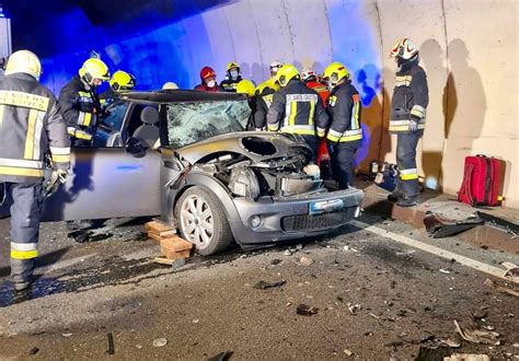 Bozen Schwerer Unfall Im Tunnel UnserTirol24