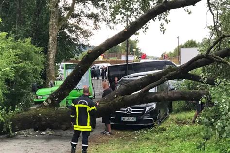 Temporali In Francia Traffico Dei Treni Interrotto Nella Regione Di Parigi