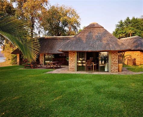 Zambezi Island Lodge | Facilties | Zambezi River