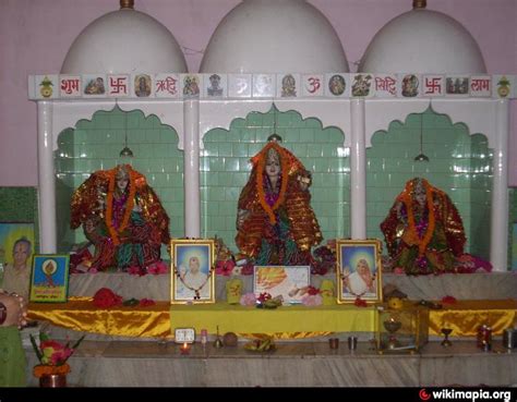 MAA GAYATRI TEMPLE(GAYATRI MANDIR ) - Lohardaga