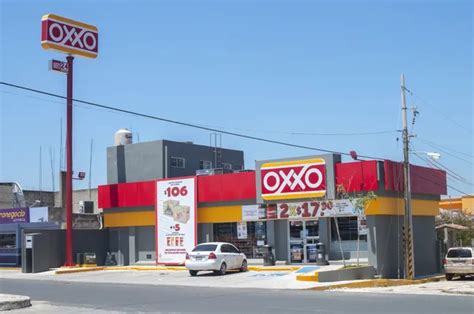 Imágenes de Oxxo, fotos de Oxxo sin royalties | Depositphotos