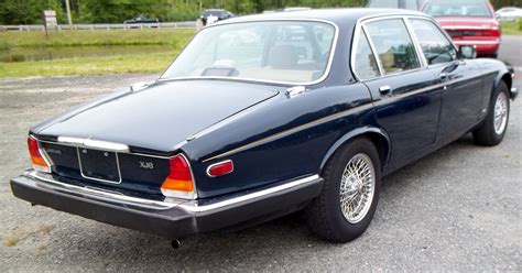 1986 Jaguar XJ6 - Information and photos - MOMENTcar