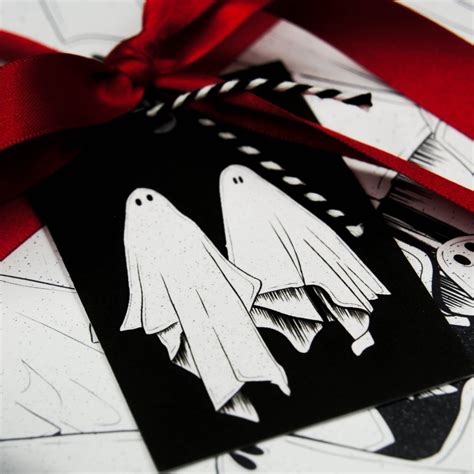 Papel De Regalo Gótico Para Fiesta De Fantasmas The Gothic Stationery