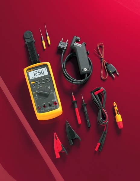 Fluke V A Automotive Multimeter Combo Kit