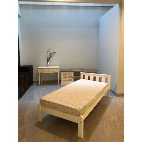 Jual Tempat Tidur Minimalis Divan Dipan Rangka Kasur Solid Wood Stok Banyak Kos Apartement