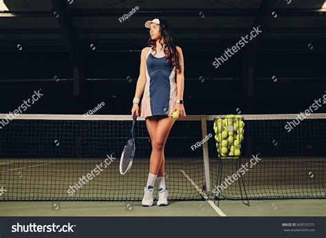 Sexy Brunette Female Tennis Player Posing Stock Photo 609555731 Shutterstock