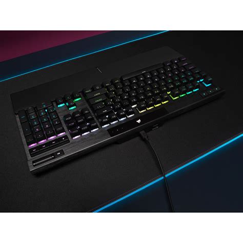 Teclado Mecánico Gaming Corsair K70 RGB PRO Cherry MX RED Versus Gamers